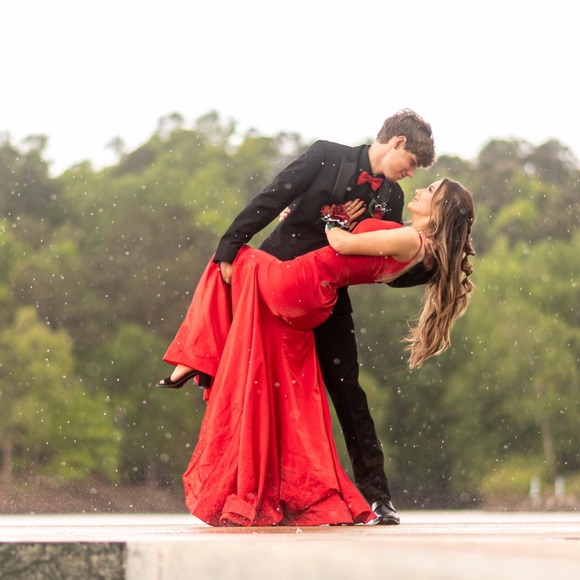 Red 2 piece prom dress. GORGEOUS RED!! Very flattering! - Picture 5 of 7